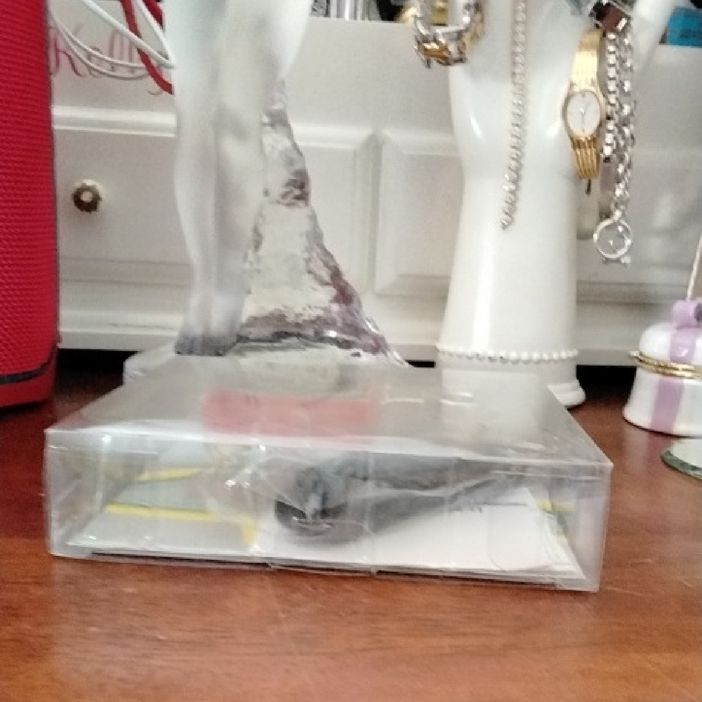 Red Digital Photo Frame Keychain - Picture 6 of 6